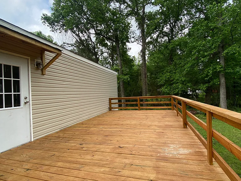 6077 E Juanita Rd — Photo 2