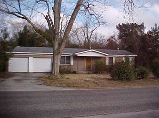 910 N Alston St, Foley, AL 36535