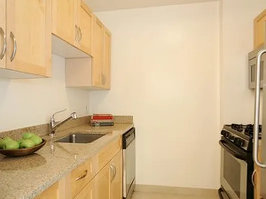 Sold by Corcoran | media 19