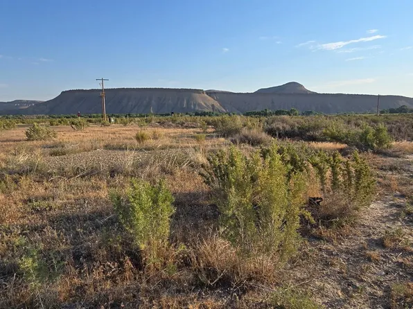 2859 Shale Dr, Rangely, CO 81648