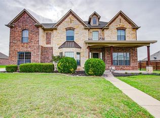 1620 High Valley Ln, Cedar Hill, TX 75104