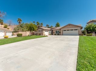 33590 Gene Autry Cir, Yucaipa, CA 92399