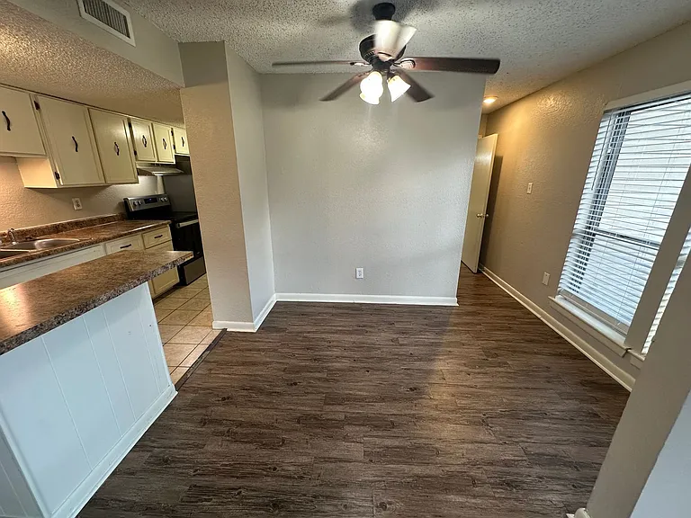 1705 Port Oak Pl — Photo 5
