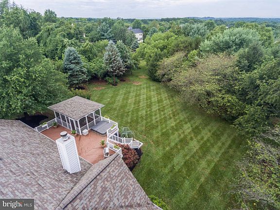 4th image of 550 Nalls Dairy Ct