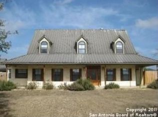 223 Kahn Rd, Rio Frio, TX 78879