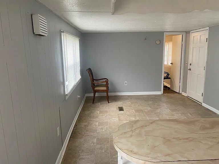 2822 Mercer Mill Brown Marsh Rd — Photo 8