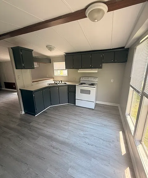 85 County Road 7717 — Photo 1