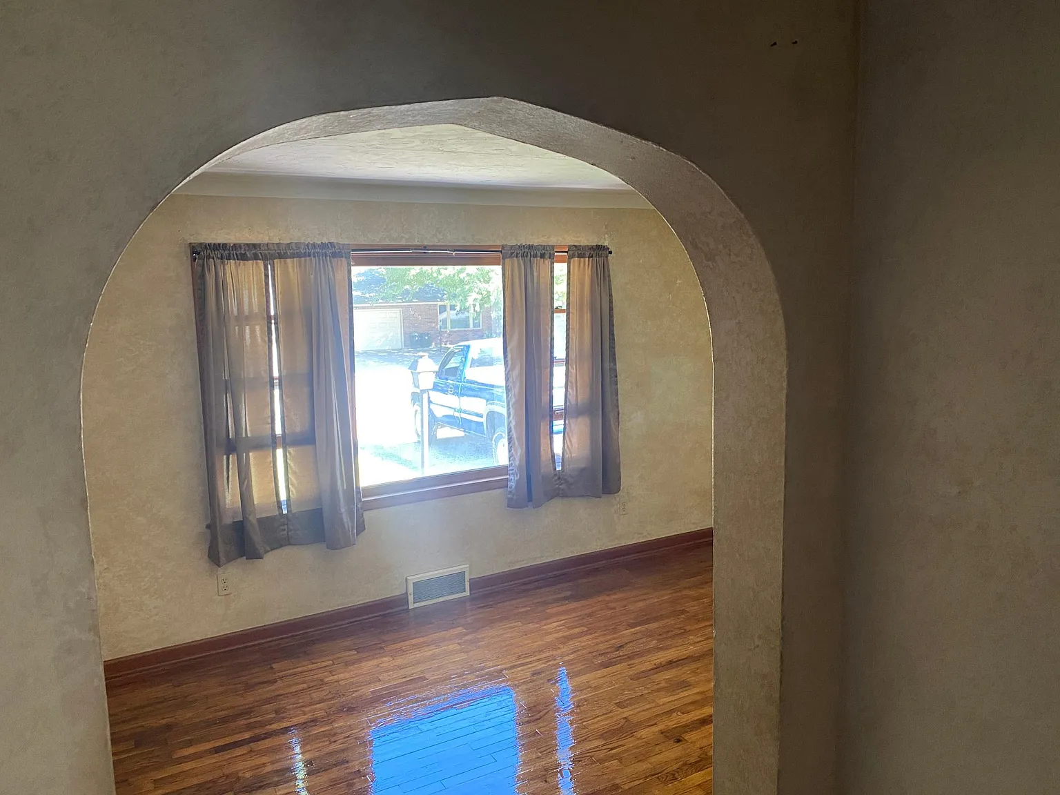3810 Miller Rd — Photo 4