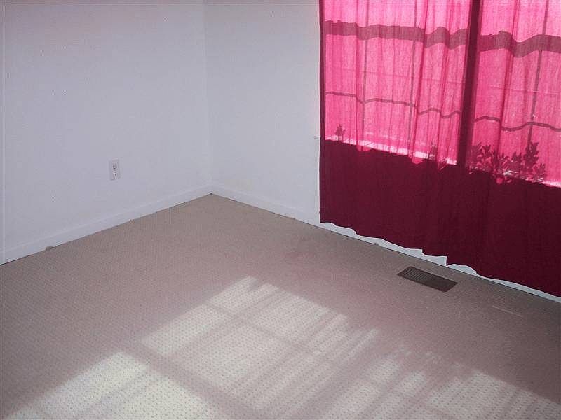 2nd image of 1196 Ruxbury Ct