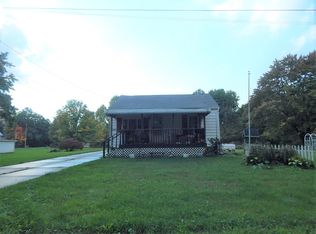 4636 Belton St, Barberton, OH 44203