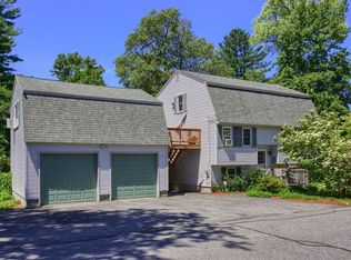 15 Holt St, Billerica, MA 01821