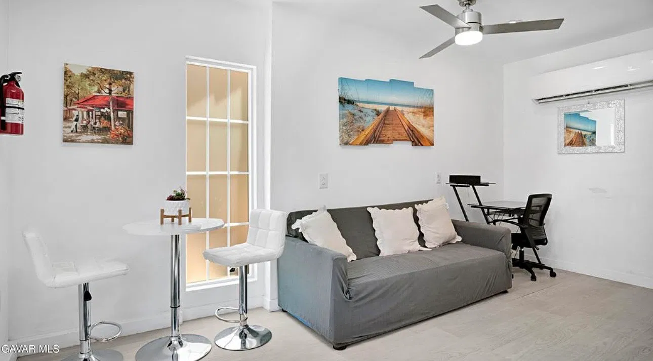 1 bed, 419 sqft, $1,800 — Photo 3