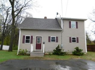 122 Sterling St, Springfield, MA 01107