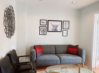 1030 Bathurst St #2F, Toronto, ON M5R3G7