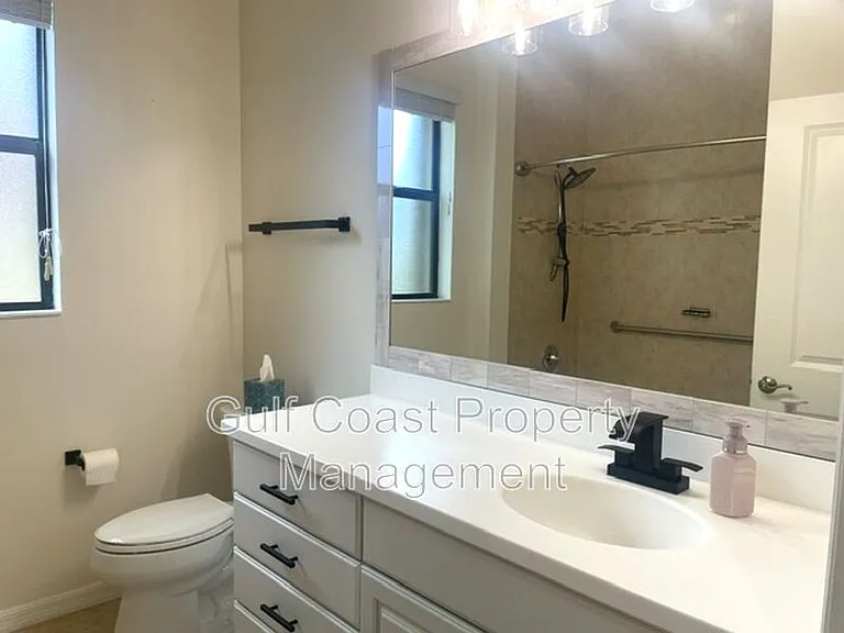 10485 Crooked Creek Dr — Photo 27