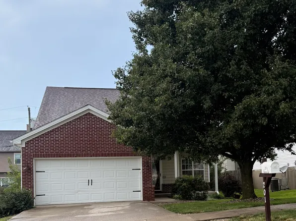 201 Christa Ln, Nicholasville, KY 40356
