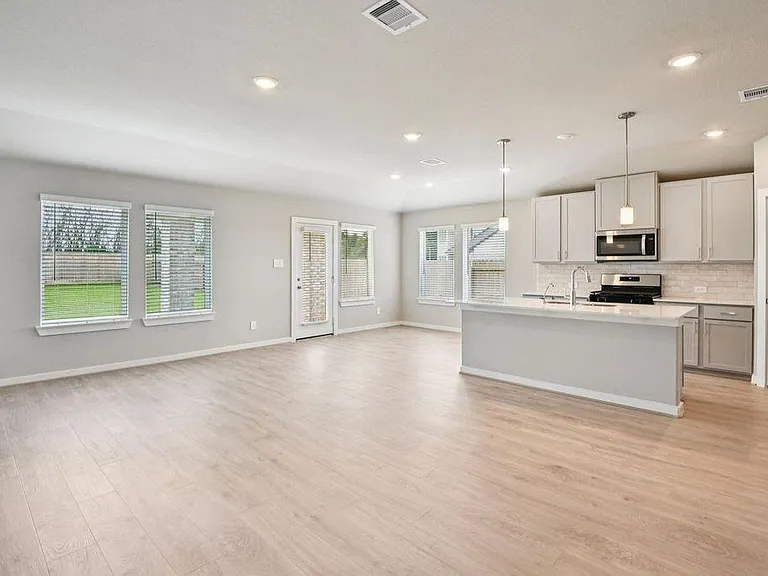 2131 Rawls Ranch Ct — Photo 4