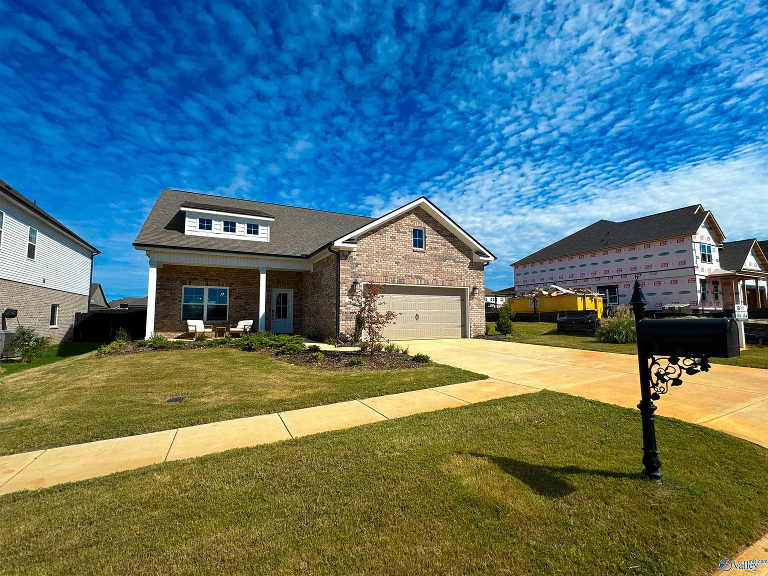3 bed, 2.0 bath, 1647 sqft, $1,950 — Photo 2