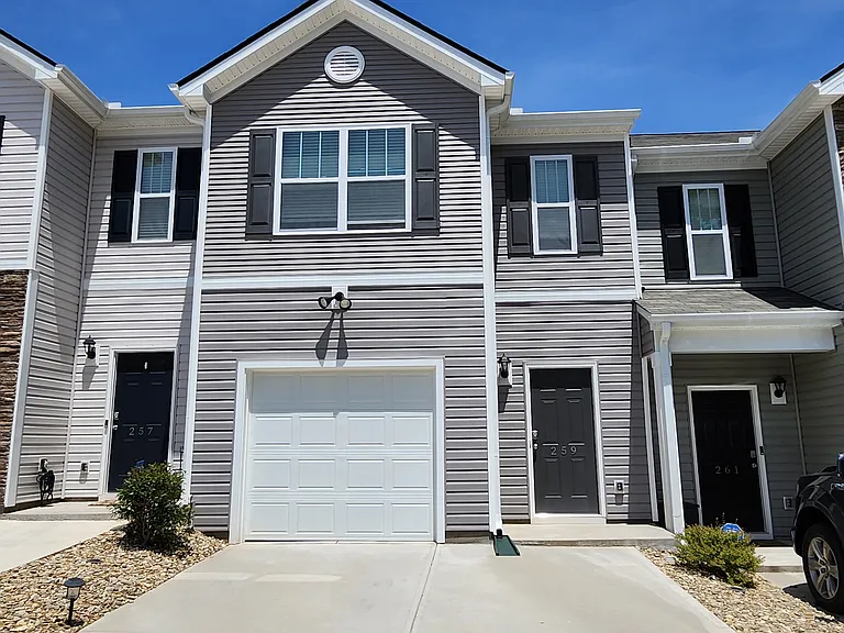 259 Sunriff Ct #259 — Photo 4