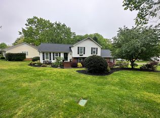 30 Dawnwood Dr, Greenville, SC 29615