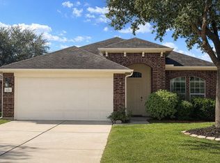 1215 Pecos Pass Dr, Richmond, TX 77406