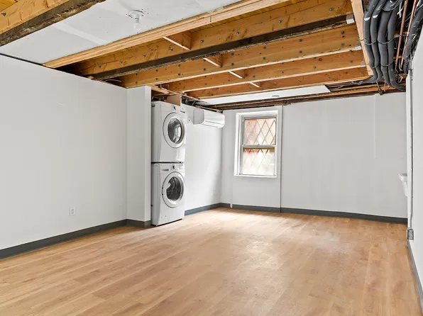 69 Hudson Avenue image 18 of 18