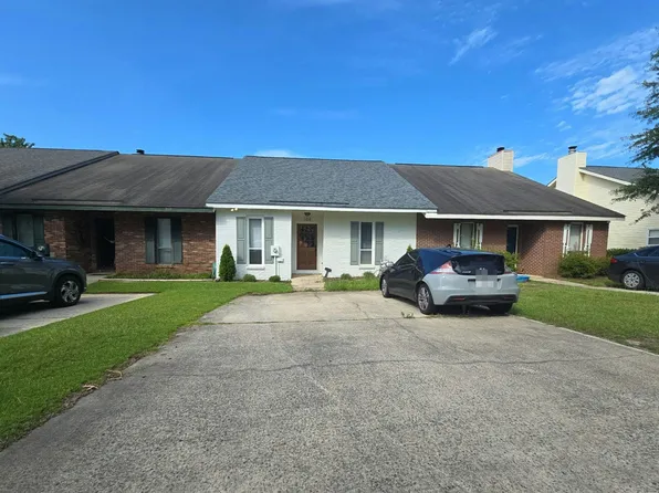 108 Leisure Lake Ct, Warner Robins, GA 31088