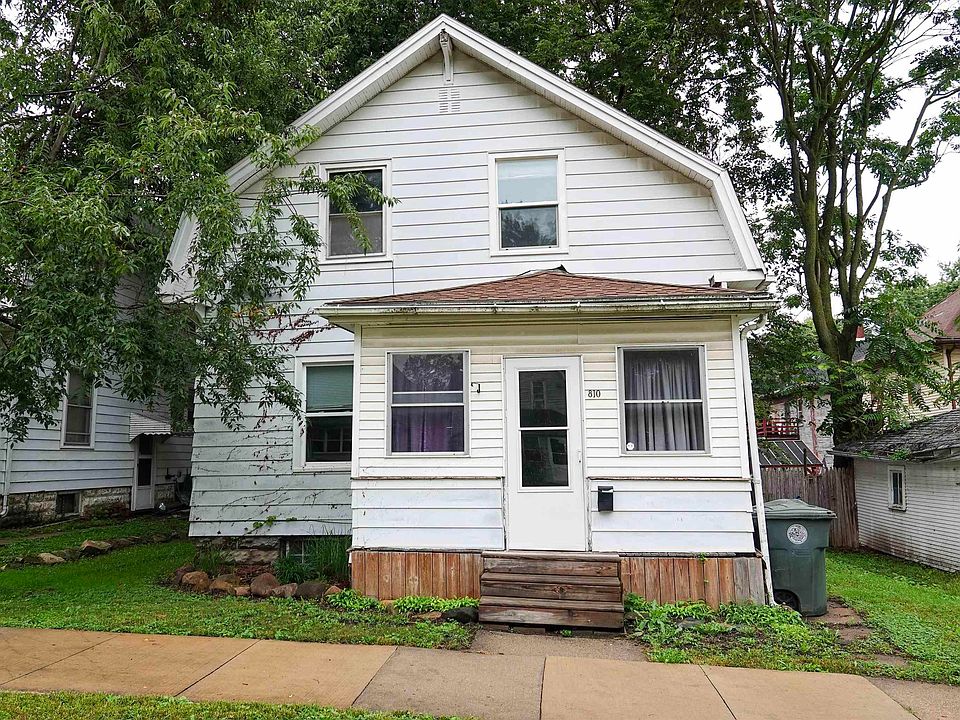 1st image of 810 W 1st St