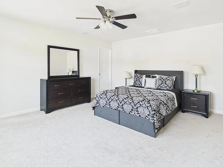 2945 Travis Ln — Photo 12