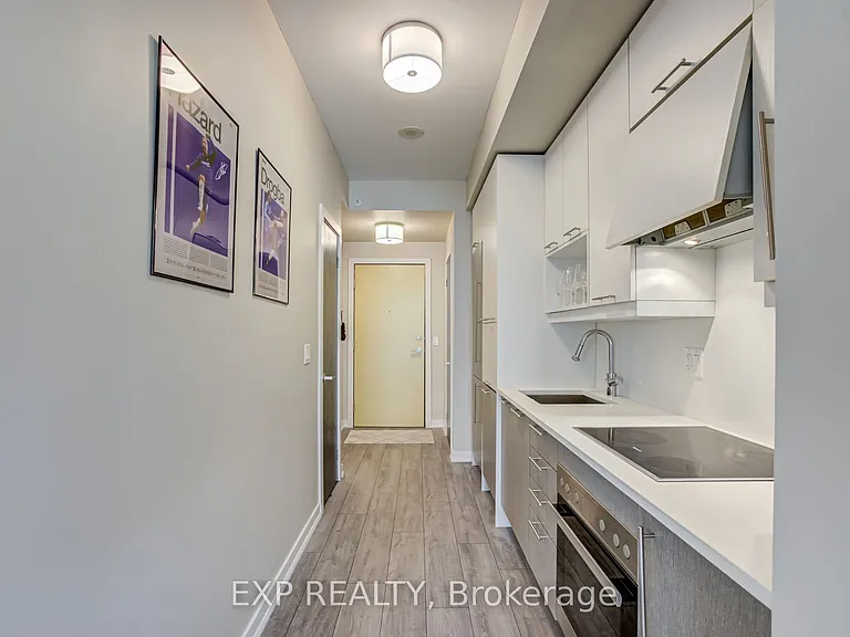 199 Richmond St W #303 — Photo 10