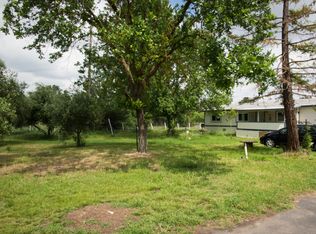 5830 5822 20th St, Rio Linda, CA 95673