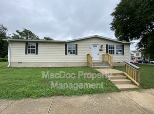 900 White St, Fredericksburg, VA 22401