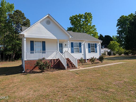 2nd image of 36 Appaloosa Ln