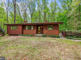 11621 Springridge Rd, Potomac, MD 20854