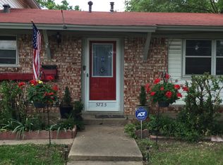5725 Ammons St, Haltom City, TX 76117