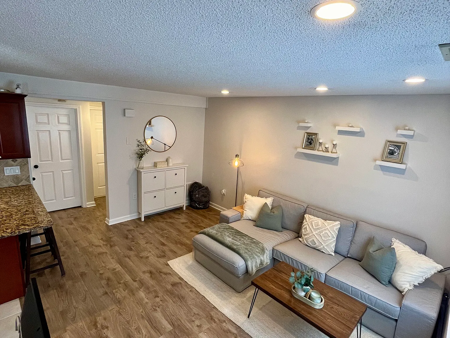 305 Salem St — Photo 3