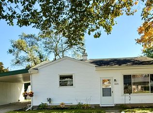 4601 Lowcroft Ave, Lansing, MI 48910