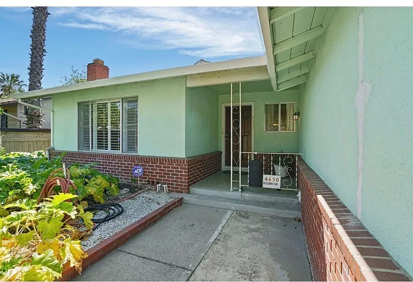 Building Photo - 4630 Beechnut Way