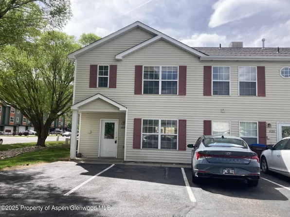 1018 W 24th St, Rifle, CO 81650