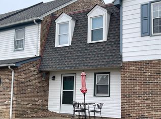 8 Longview Dr, Bacova, VA 24412