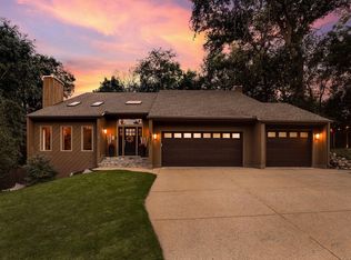 7411 W 114th St, Bloomington, MN 55438