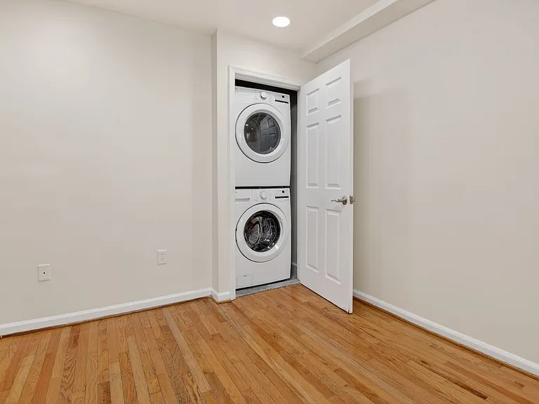 1273 Meigs Pl NE — Photo 12