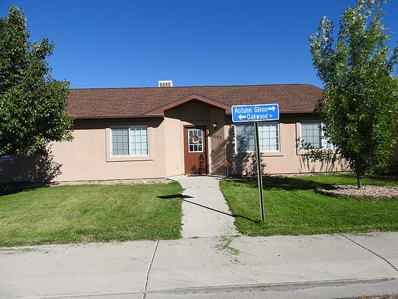 3rd image of 3007 Oakwood Dr