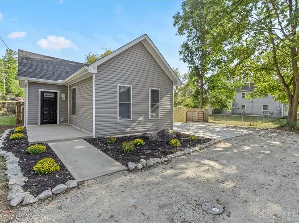 5 Hill St, Spring Valley, OH 45370