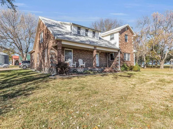 28821 S Croco Rd, Melvern, KS 66510