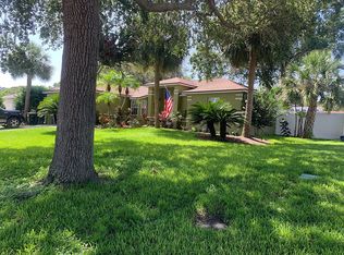 2285 Garden Chase Dr, Lakeland, FL 33812