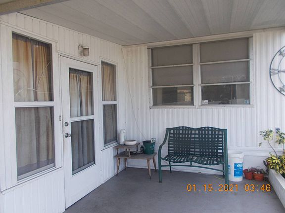 4th image of 539 Empire Ave