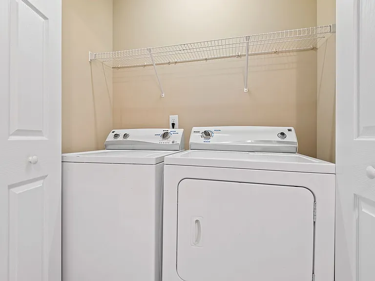 1641 Snowmass Way — Photo 16