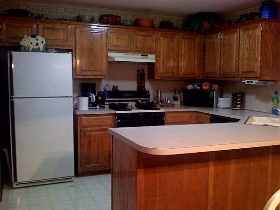 Spacious Kitchen