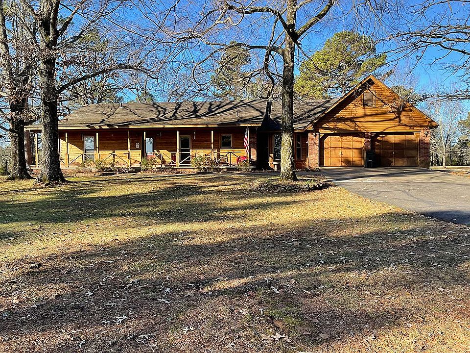 1st image of 455 N Oaks Ln